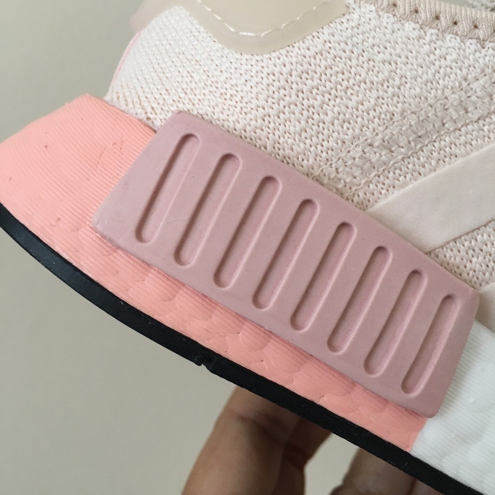Adidas NMD R1 Linen Vapor Pink - Picture 11 of 11
